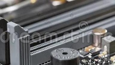 RAM和CPU插座服务器主板滑动视频